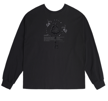 Scattered Graphic Long Sleeves - Black