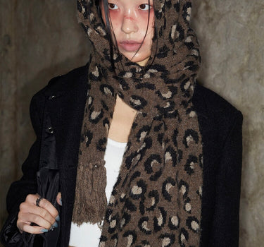 Leopard Alpaca Muffler (BROWN)